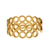 Bague doree, Beth